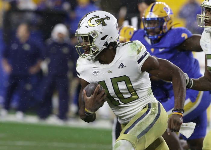 Georgia Tech quarterback Jeff Sims vs Pittsburgh
